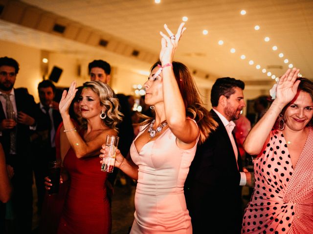 La boda de Carlos y Isabel en Torreperogil, Jaén 211