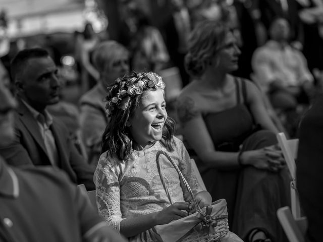 La boda de Alex y Patricia en Ferrol, A Coruña 32