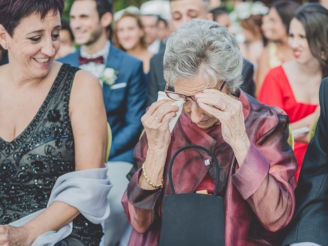 La boda de Marc y Esther en Vilanova Del Valles, Barcelona 23