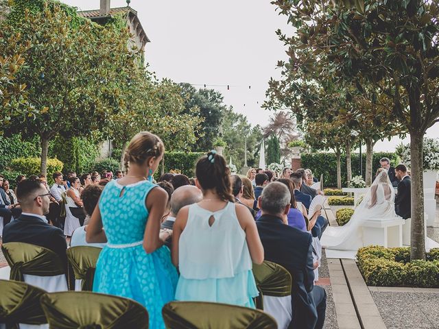 La boda de Marc y Esther en Vilanova Del Valles, Barcelona 41