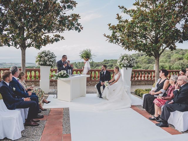 La boda de Marc y Esther en Vilanova Del Valles, Barcelona 55