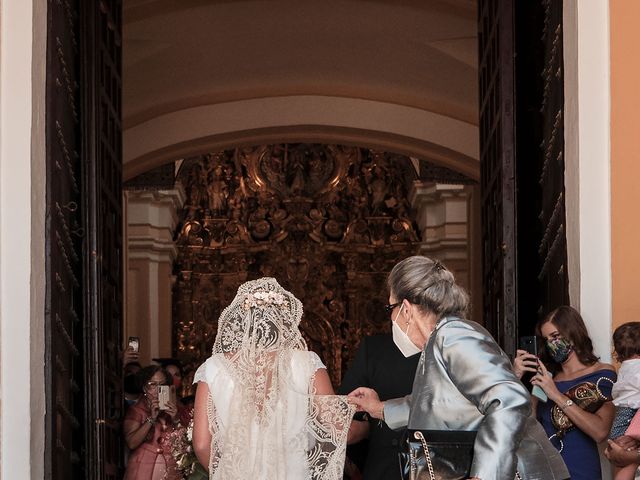 La boda de Jose Manuel y Diana en Espartinas, Sevilla 26