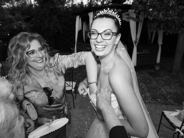 La boda de Isaac y Lidia en San Roman De Bembibre, León 16