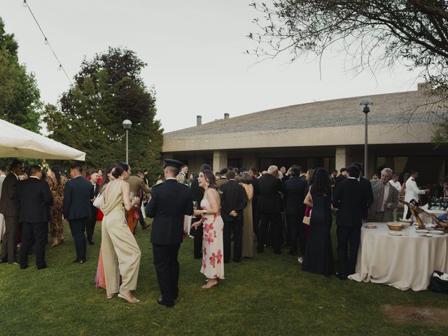 La boda de Rober y Laura en Madrid, Madrid 52