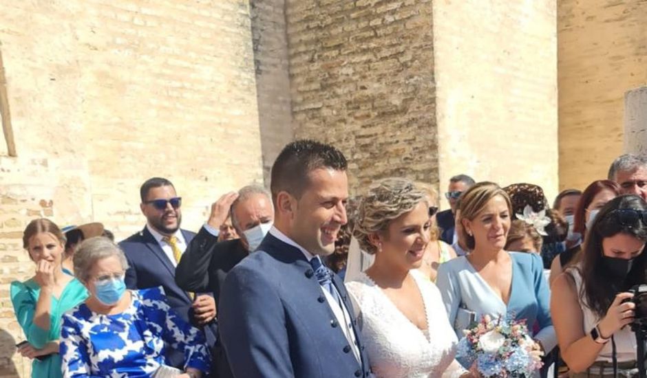 La boda de Mari Carmen y Manuel en Villalba Del Alcor, Huelva