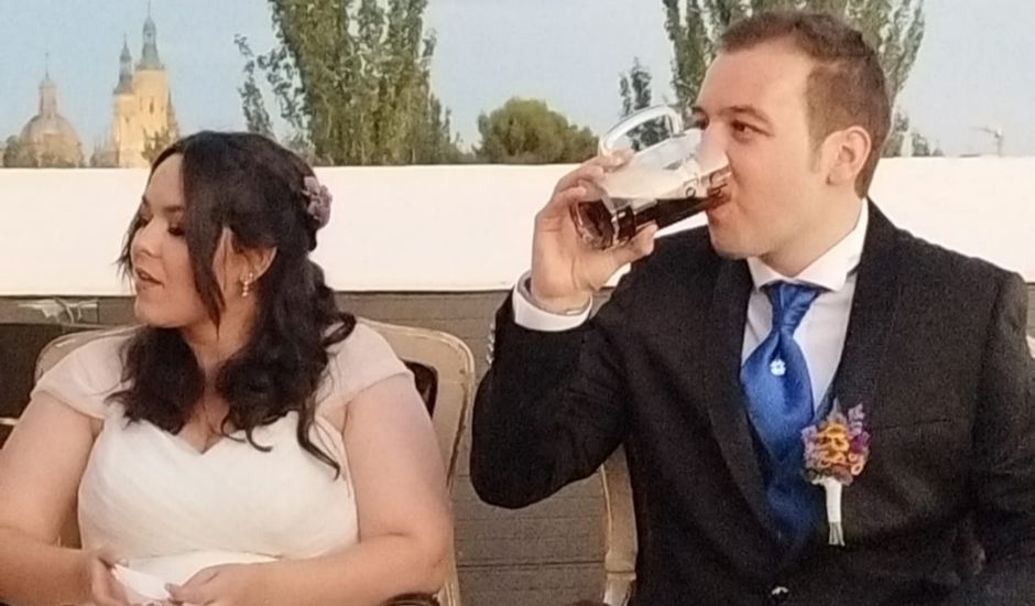La boda de Noe y Javi en Zaragoza, Zaragoza