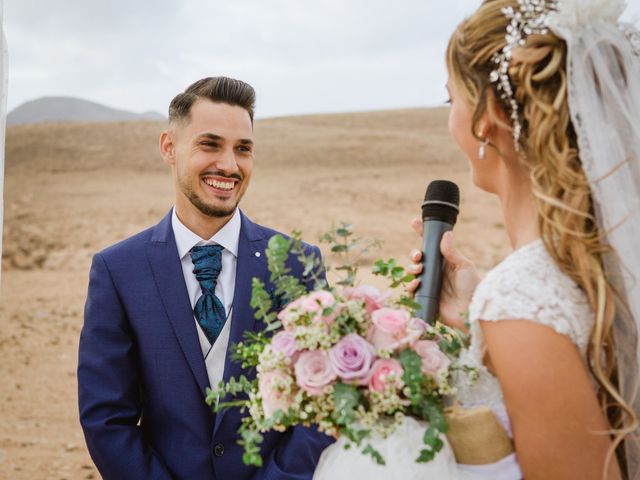 La boda de Víctor y Marta en La Oliva, Las Palmas 38