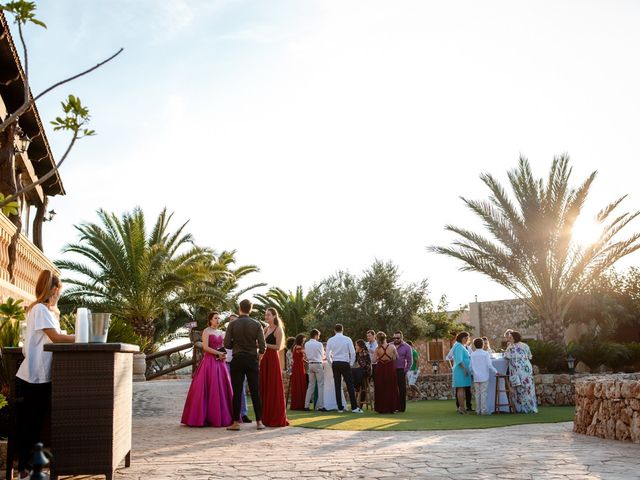 La boda de David y Vanesa en Campos, Islas Baleares 66