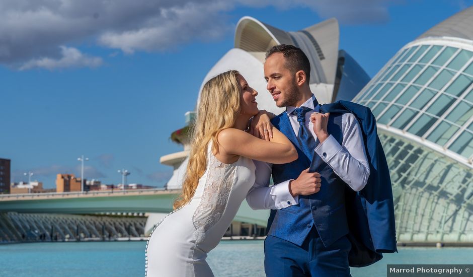 La boda de Iván y María en Alginet, Valencia