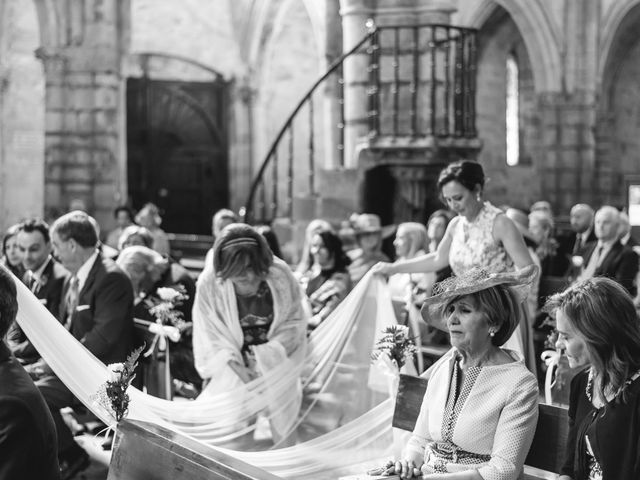 La boda de Borja y Iria en Laredo, Cantabria 25