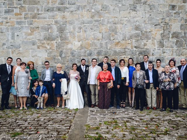 La boda de Gorka y Itsaso en Pamplona, Navarra 78
