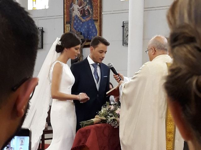 La boda de Isabel  y Javier en Huelva, Huelva 3