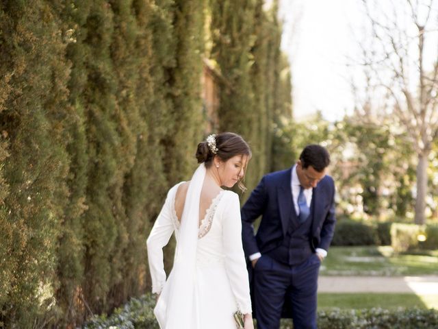 La boda de Jorge y Belén en San Sebastian De Los Reyes, Madrid 35