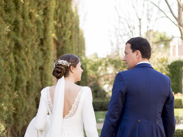 La boda de Jorge y Belén en San Sebastian De Los Reyes, Madrid 36