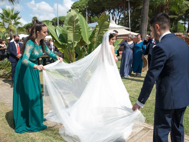 La boda de Belén y Alberto en Chiclana De La Frontera, Cádiz 38