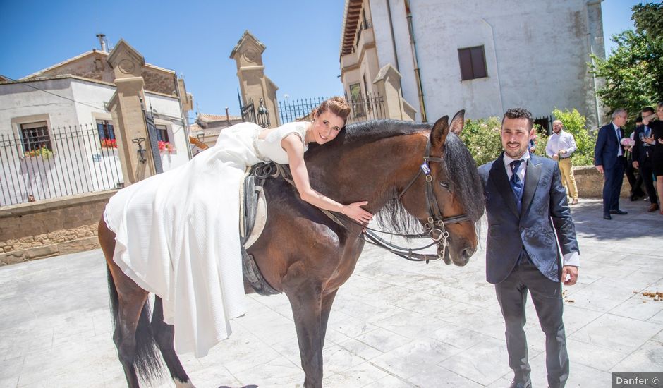 La boda de Unai y Enea en Dicastillo, Navarra