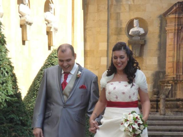 La boda de Rubén y Verónica en Oviedo, Asturias 8
