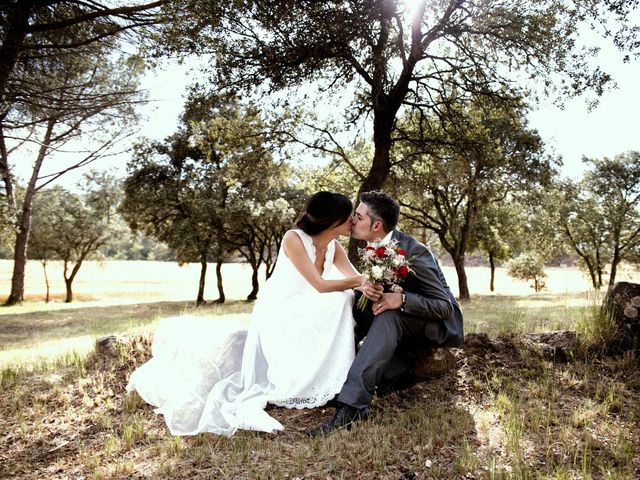 La boda de Jonathan y Judit en Puig-reig, Barcelona 34