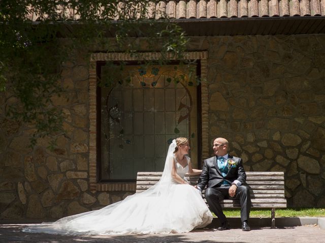 La boda de Juan Carlos y Marta en Torrejon De La Calzada, Madrid 7
