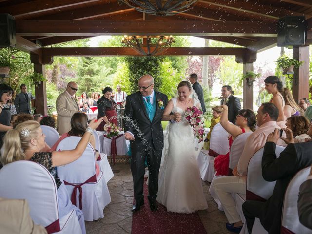 La boda de Juan Carlos y Marta en Torrejon De La Calzada, Madrid 1