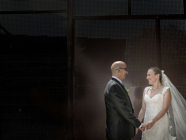 La boda de Juan Carlos y Marta en Torrejon De La Calzada, Madrid 16