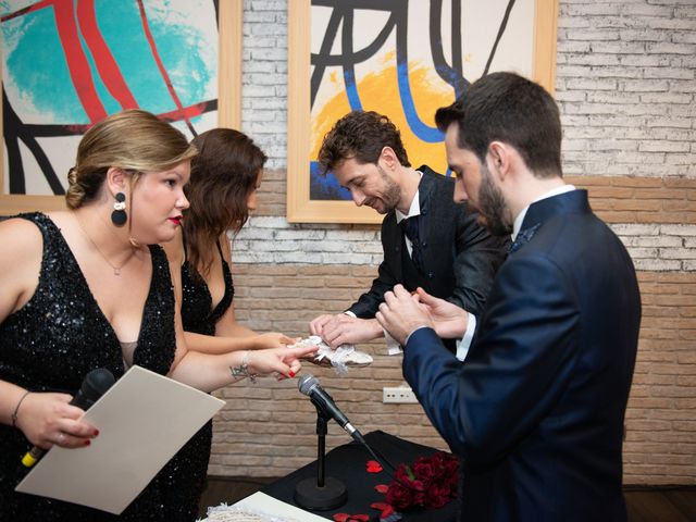 La boda de Carlos y Jonatan en Barcelona, Barcelona 10