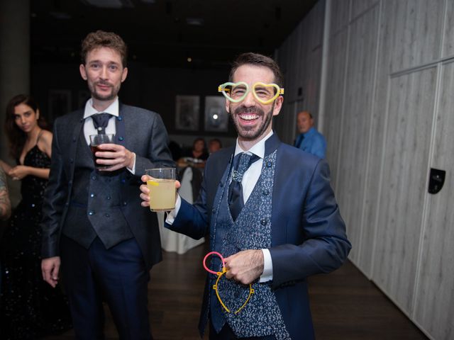 La boda de Carlos y Jonatan en Barcelona, Barcelona 27