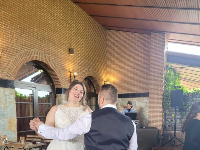 La boda de Rubén  y Lilian en Fuenlabrada, Madrid 4