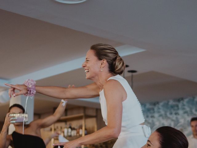 La boda de Paula y Anna en Oleiros, A Coruña 111