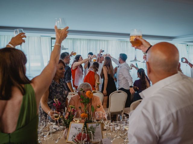 La boda de Paula y Anna en Oleiros, A Coruña 117