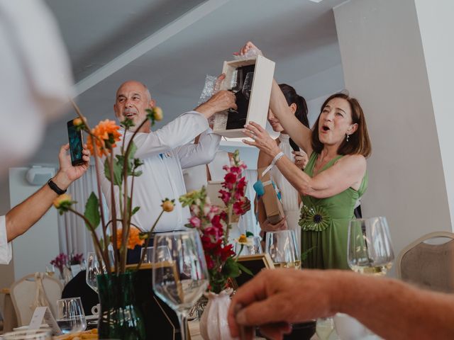 La boda de Paula y Anna en Oleiros, A Coruña 125