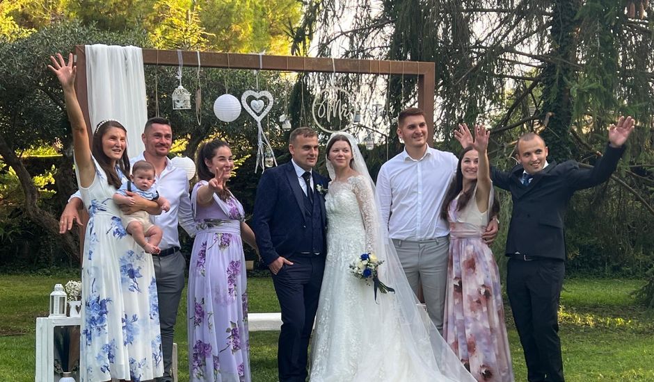 La boda de Daniel y Mirela en Sabadell, Barcelona
