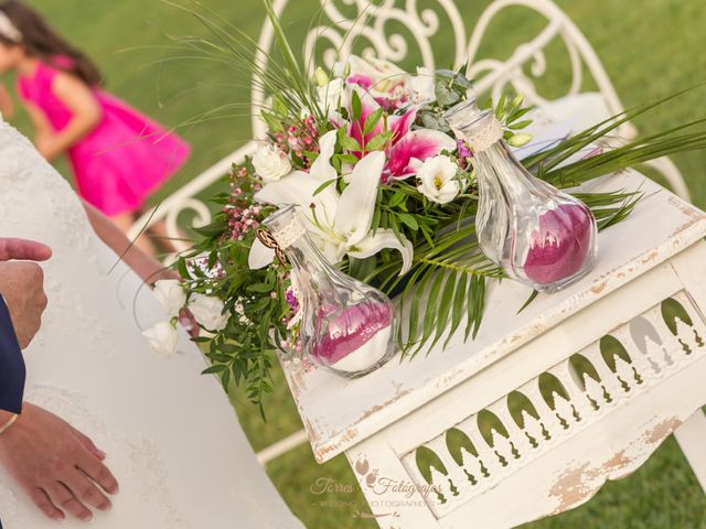 La boda de Fernando y Mari Carmen en Benalmadena Costa, Málaga 27