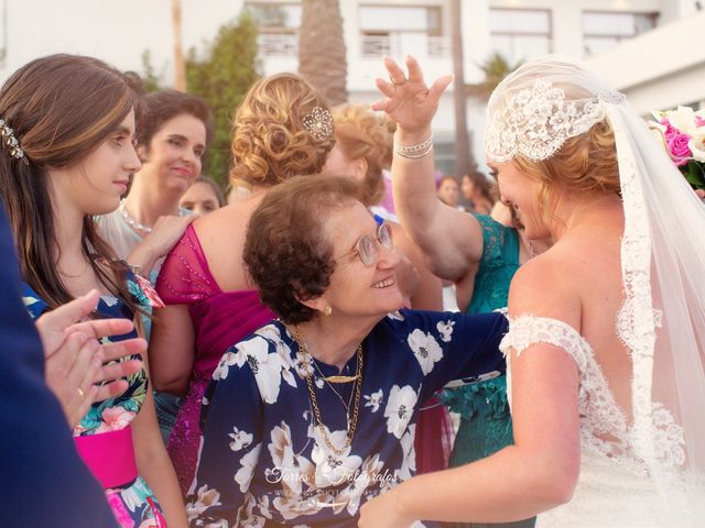 La boda de Fernando y Mari Carmen en Benalmadena Costa, Málaga 31