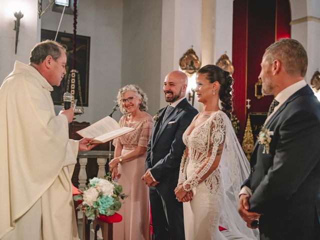La boda de Javi y Nuria en Granada, Granada 41