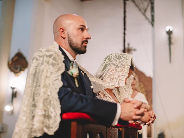 La boda de Javi y Nuria en Granada, Granada 45