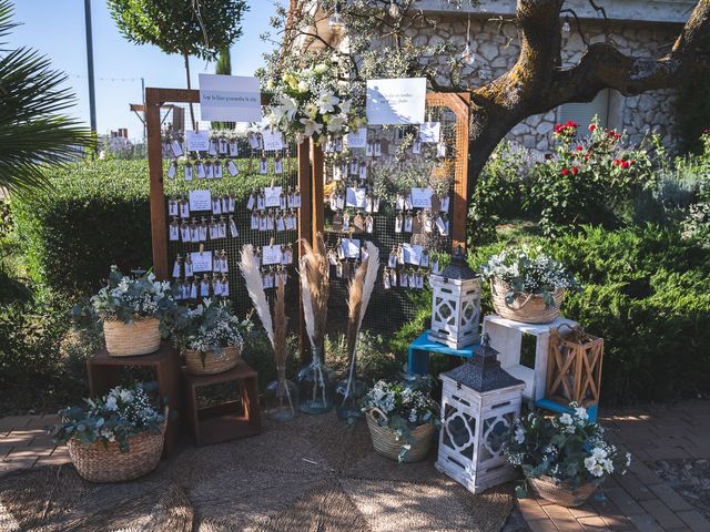 La boda de Pepe y Teresa en Caracuel De Calatrava, Ciudad Real 3