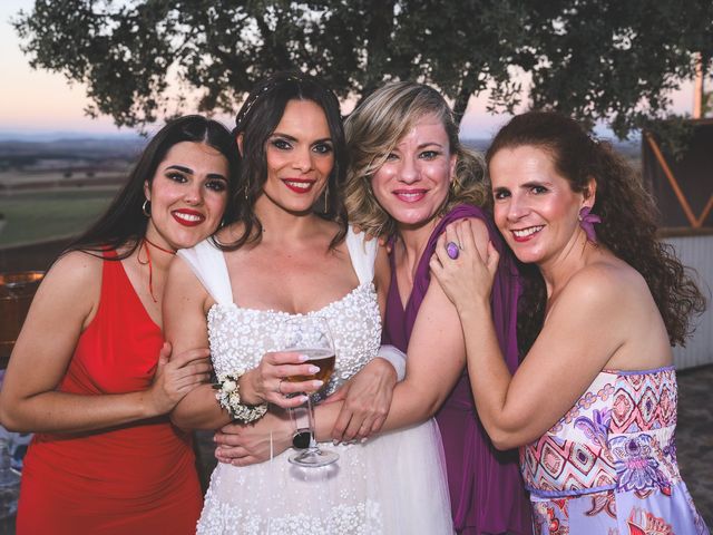 La boda de Pepe y Teresa en Caracuel De Calatrava, Ciudad Real 65