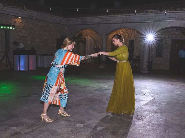 La boda de Pepe y Teresa en Caracuel De Calatrava, Ciudad Real 92