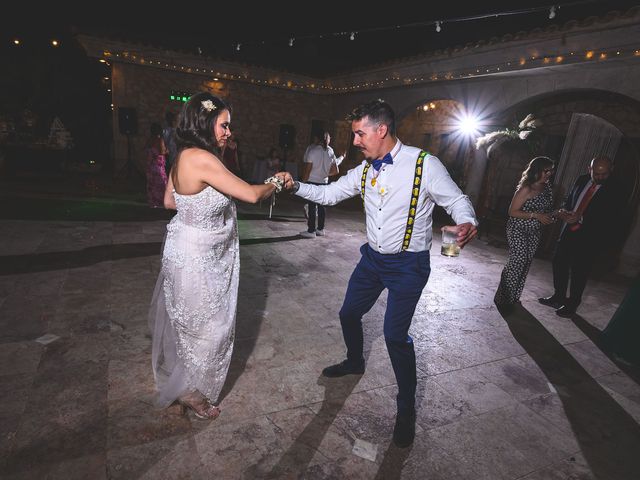 La boda de Pepe y Teresa en Caracuel De Calatrava, Ciudad Real 109