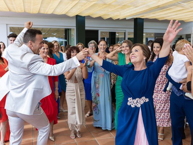 La boda de Marcos y Ana Rosa en Chiclana De La Frontera, Cádiz 25
