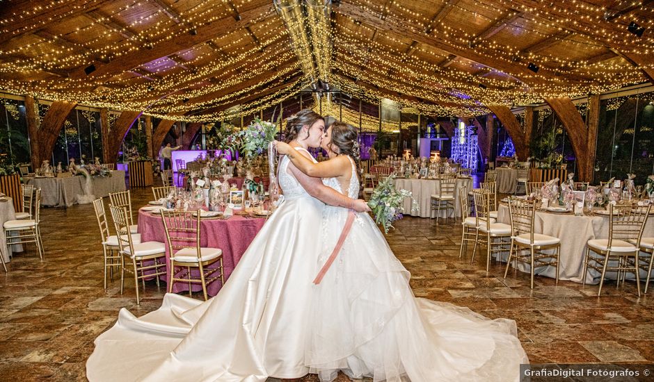 La boda de Amaia y Ana María en Aldaia, Valencia