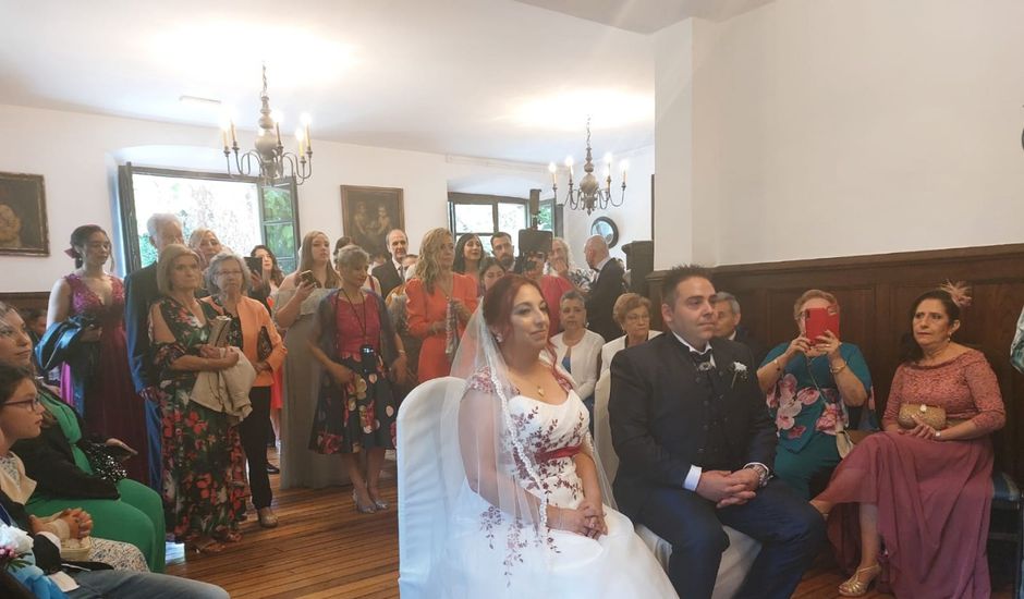 La boda de Jairo y Cristina en Gijón, Asturias