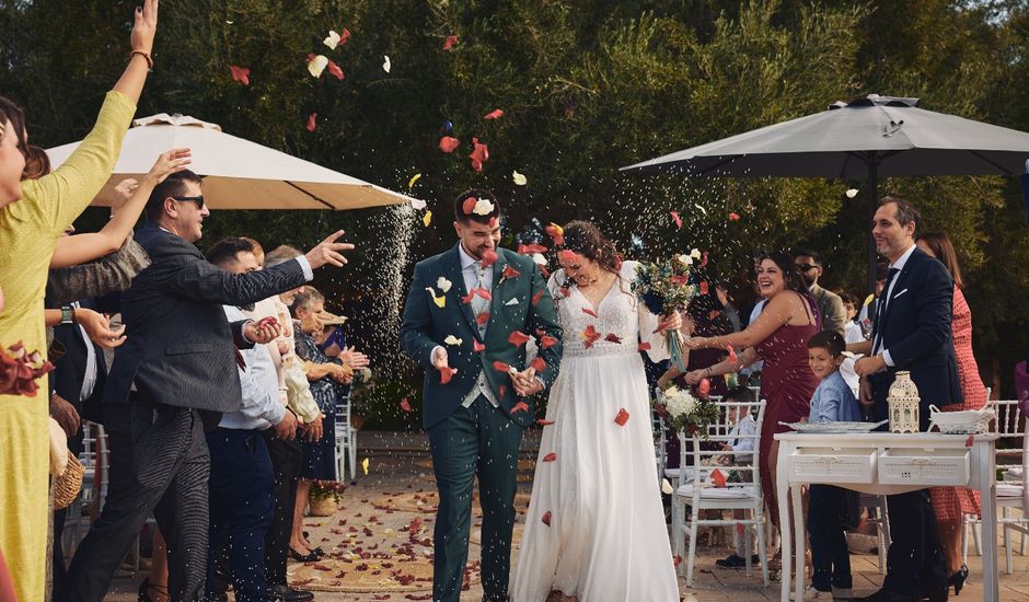 La boda de Antonio y Laura en El Puig, Valencia