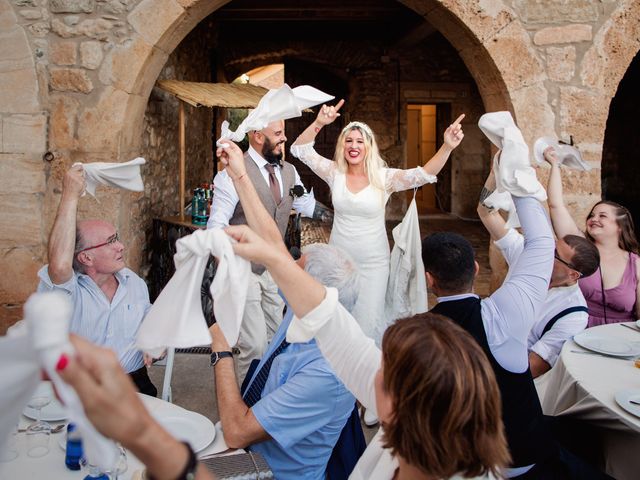 La boda de Jimy y Laura en Girona, Girona 41