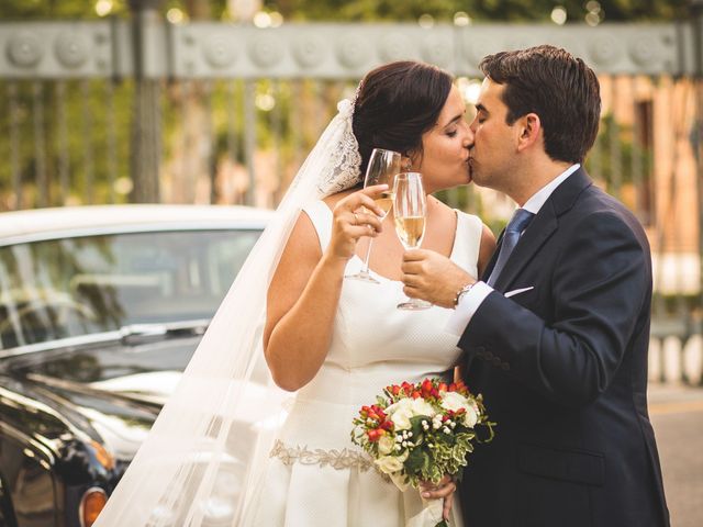 La boda de Jose Manuel y Alejandra en Sevilla, Sevilla 21