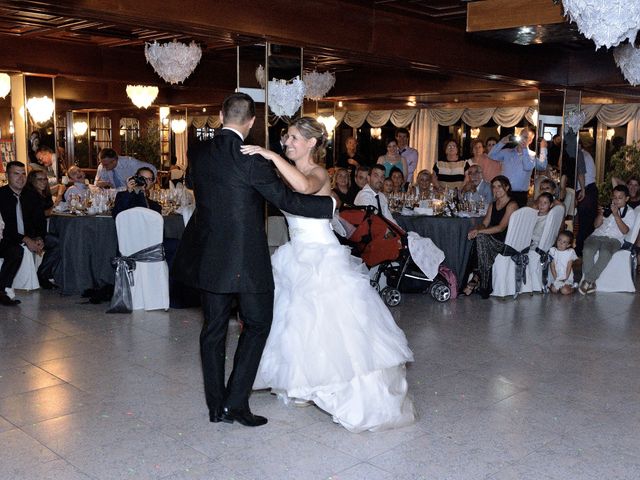 La boda de Laura y Gabi en Santpedor, Barcelona 32