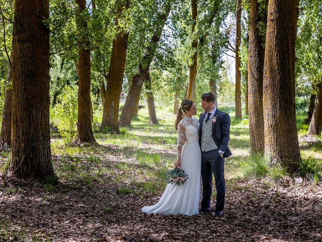 La boda de Álvaro y Jenifer en Saelices, Cuenca 48