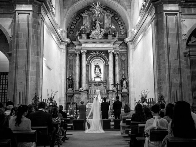 La boda de Juan y Carol en A Coruña, A Coruña 24