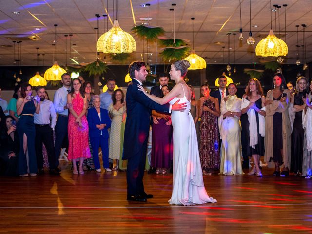 La boda de Juan y Carol en A Coruña, A Coruña 43